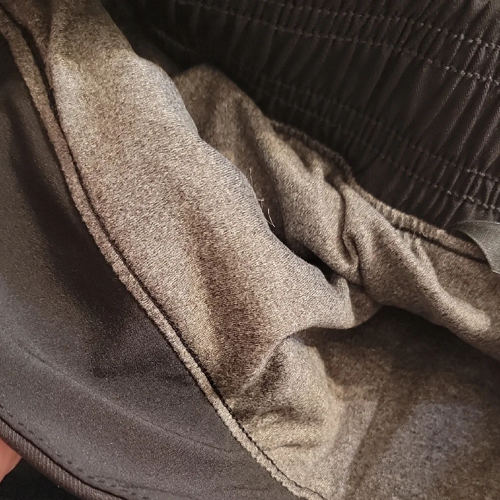 Athleta Black Jogger Pants - Picture 4 of 4